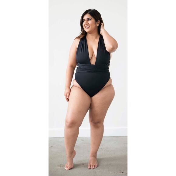 Cedar & Sand The Every Which Way One Piece Swimsuit Womens Plus Size 2X Black - Picture 1 of 8